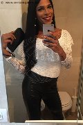 Roma Trav Thais Melo 388 32 39 396 foto selfie 151