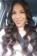 Roma Trav Thais Melo 388 32 39 396 foto selfie 26