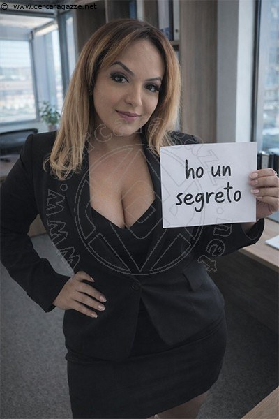 Dottoressa Mony  ASTI 3248405735