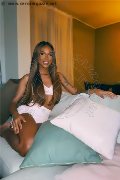 Foto Antonella Veloso Annunci Transescort Varese 327 0560166 - 33